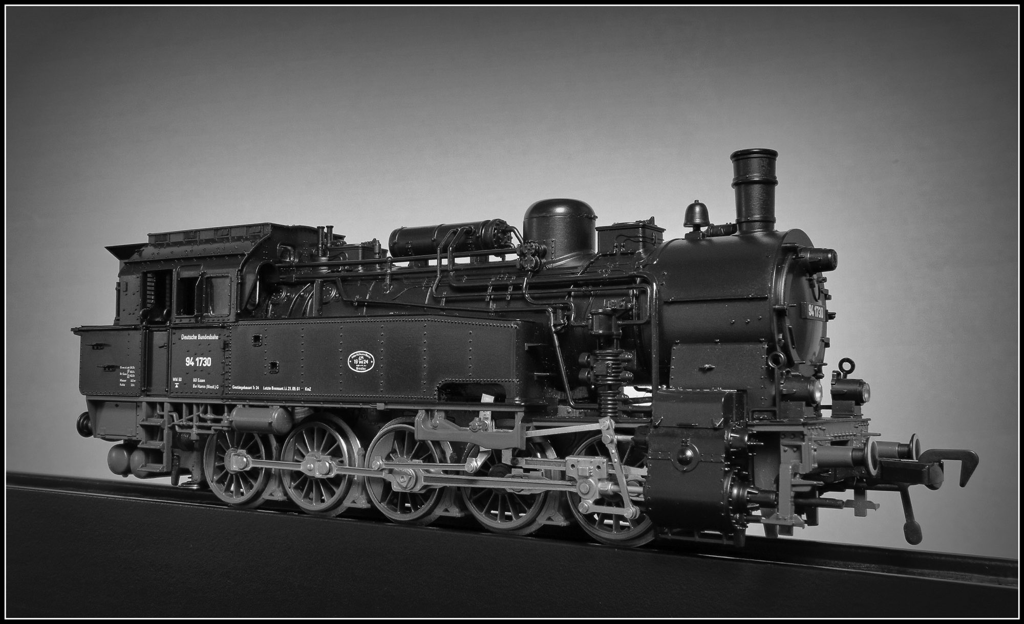 BR 094 de la DB Fleischmann